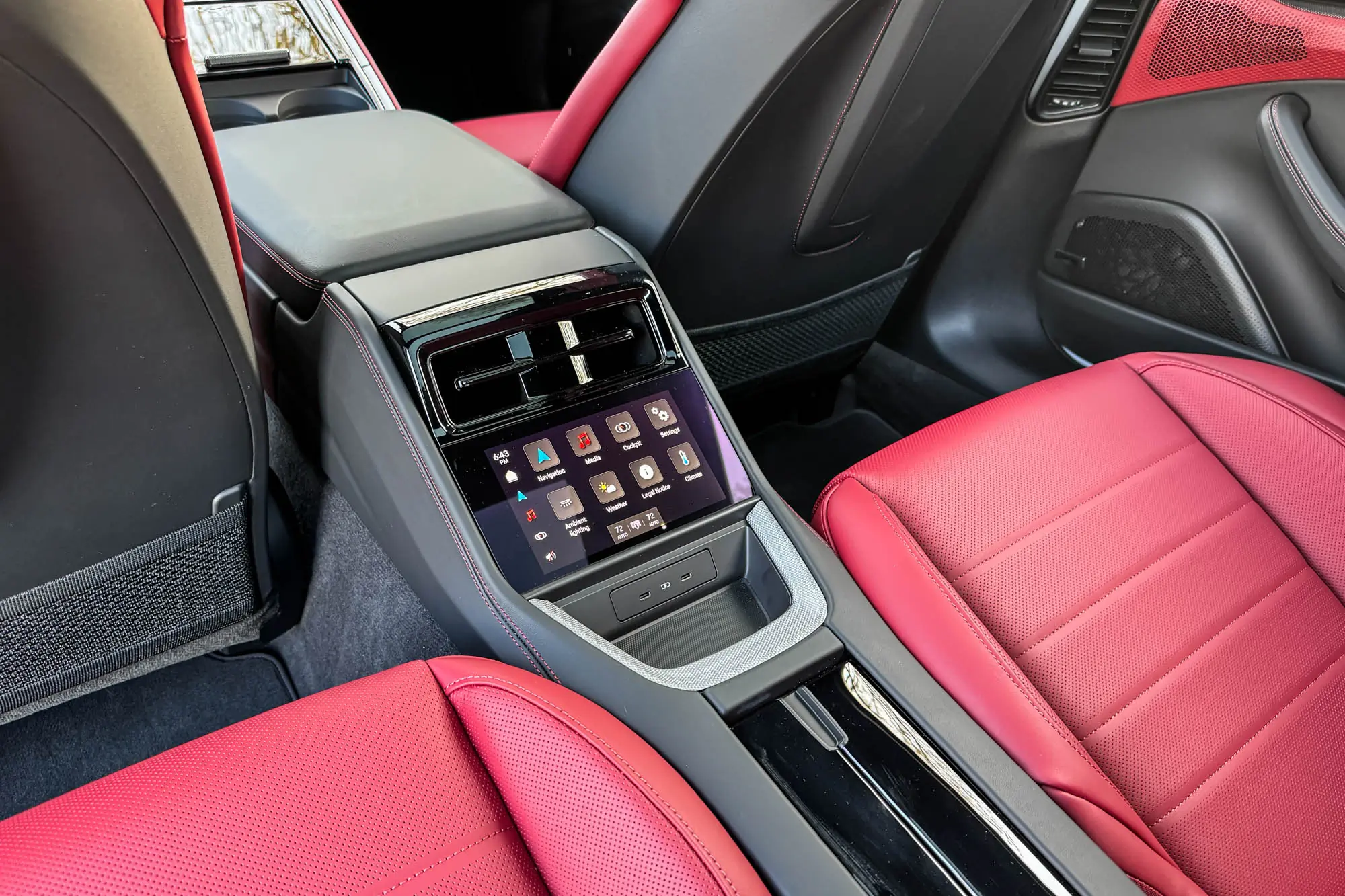 2025 Porsche Panamera 4 E-Hybrid