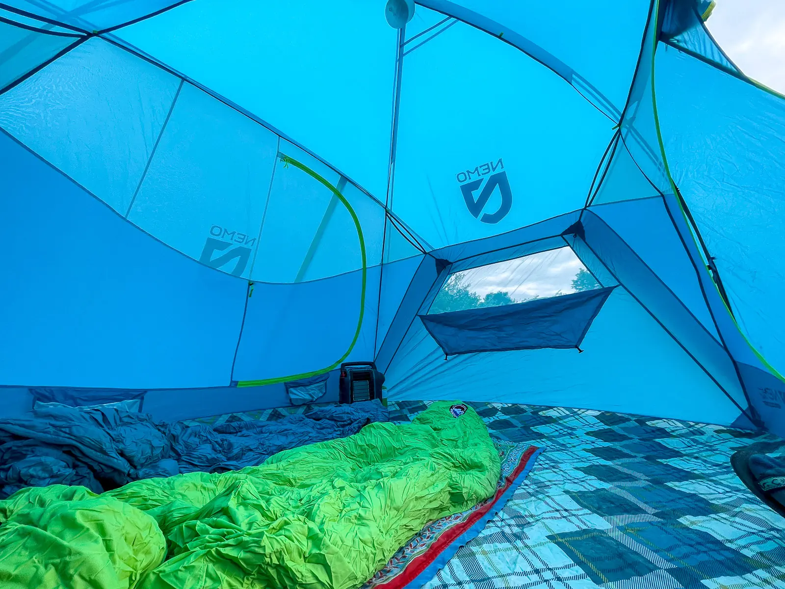 an interior image of the aurora highrise tent, showing the number of windows and interior mesh