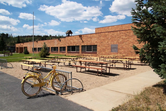 Grand Lake Center bike share program thru hike