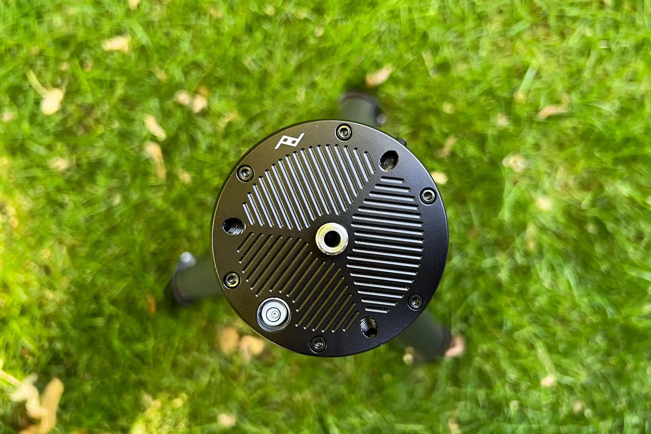 PeakDesign Pro Tripod review