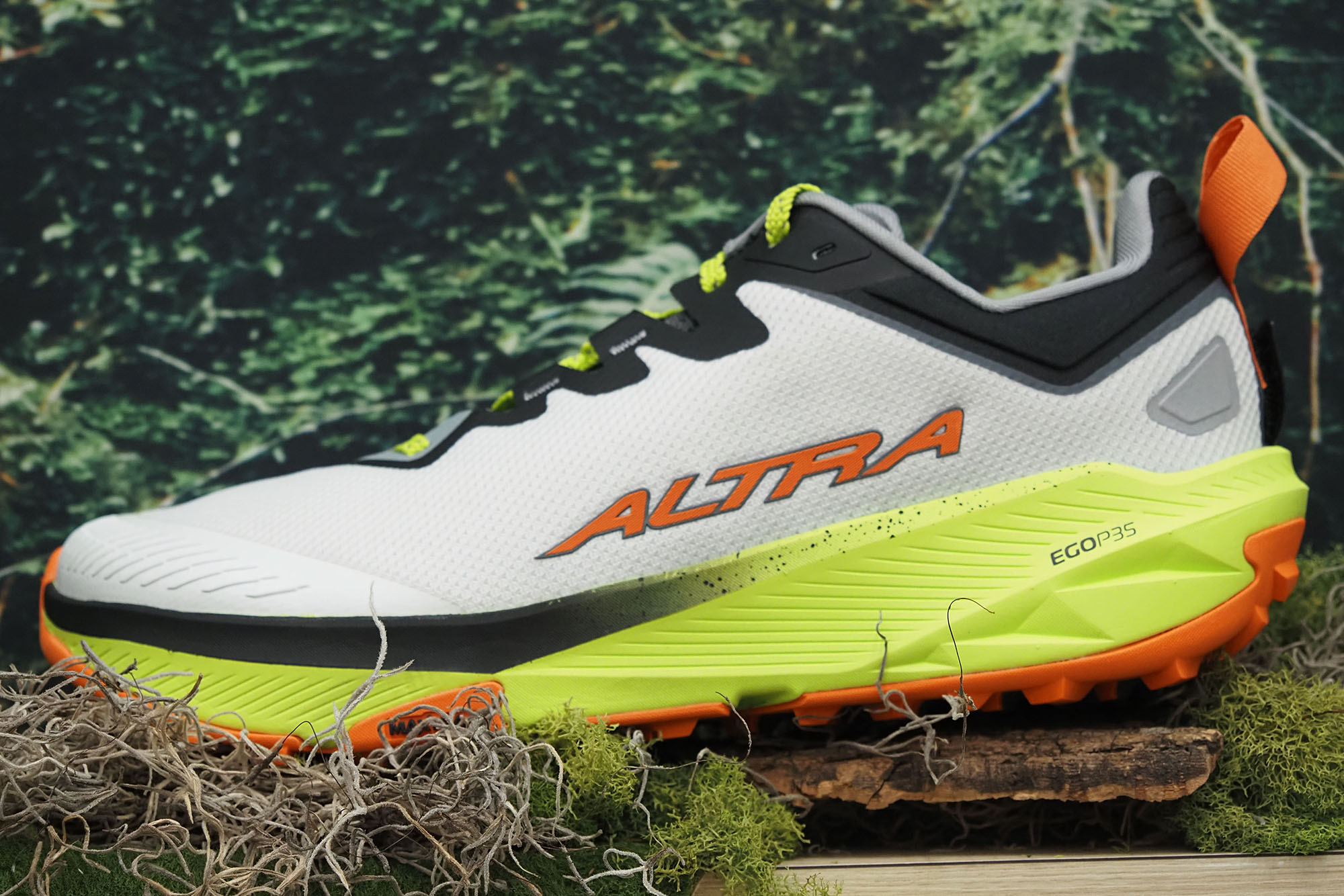 altra wild 3 running shoe