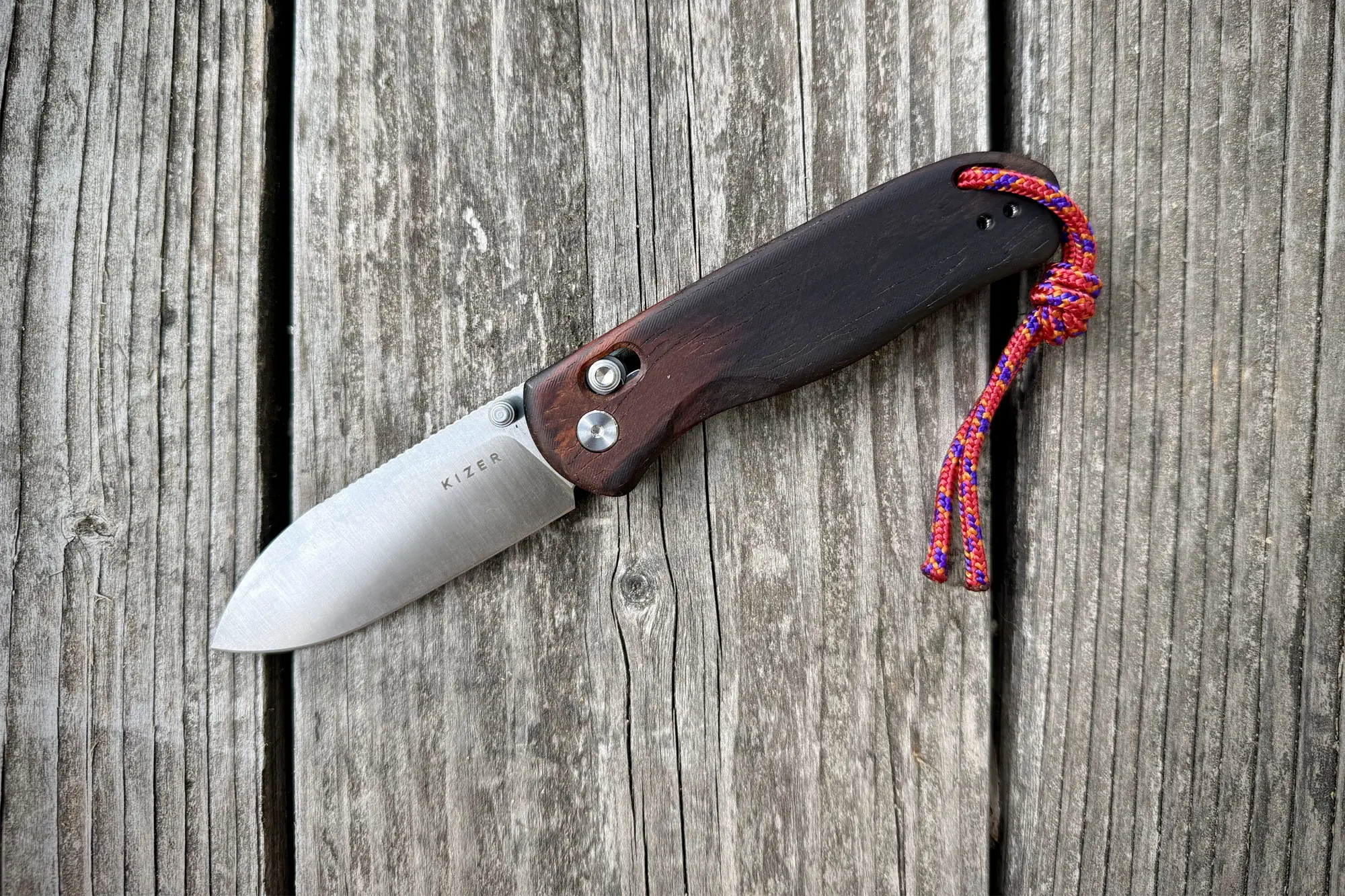 Kizar Drop Bear on wooden surface