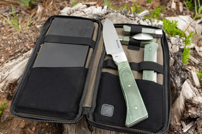 messermeister Adventure Chef set in the case