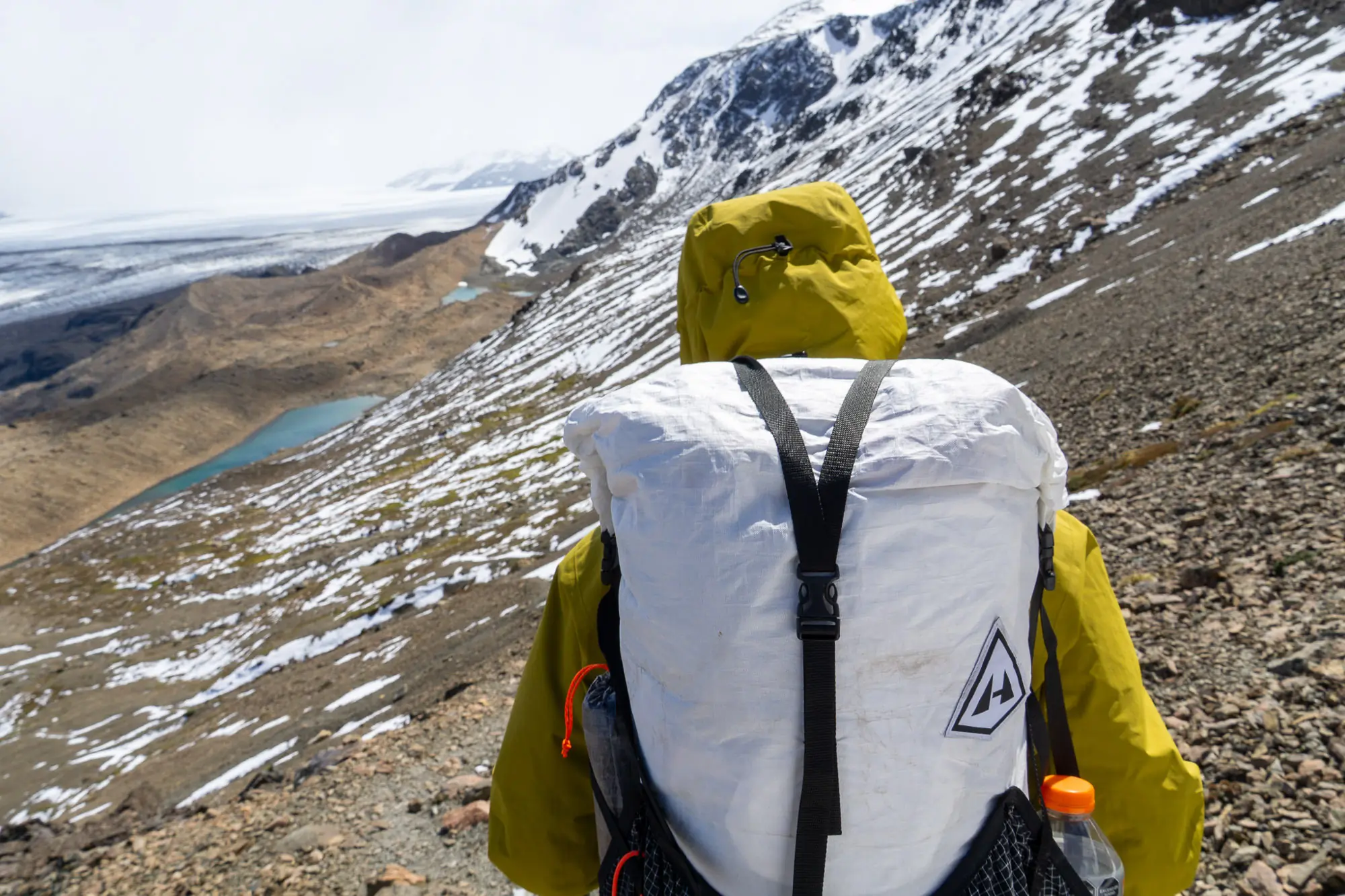 dyneema woven composite hyperlite pack