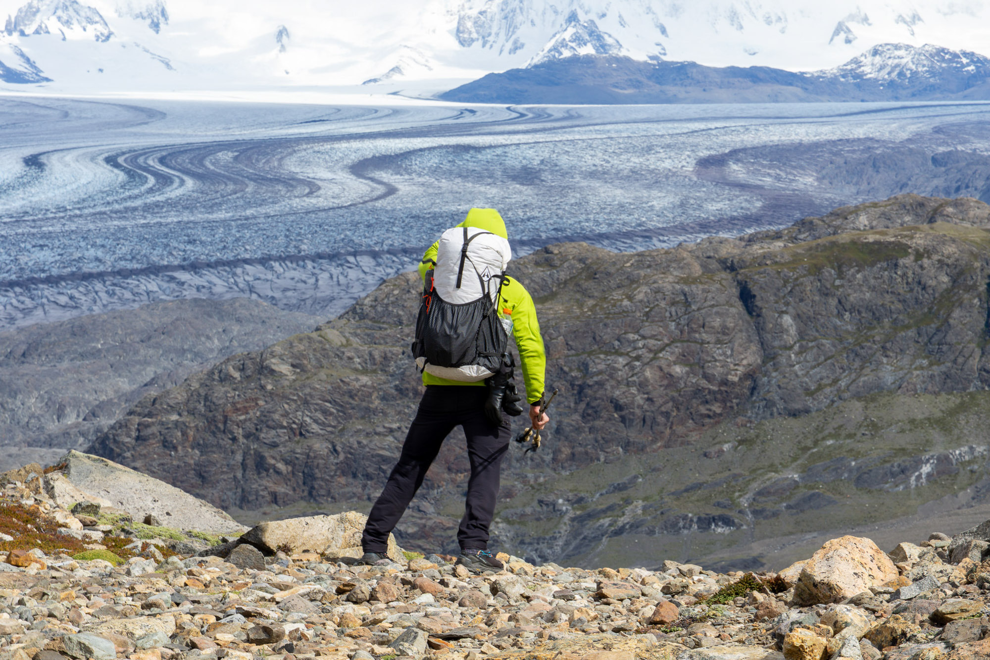 dyneema woven composite hyperlite pack