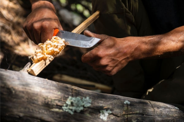 Master of the Blade: How to Fill Your Outdoorsman Quiver With the Right Knife for Every Scenario