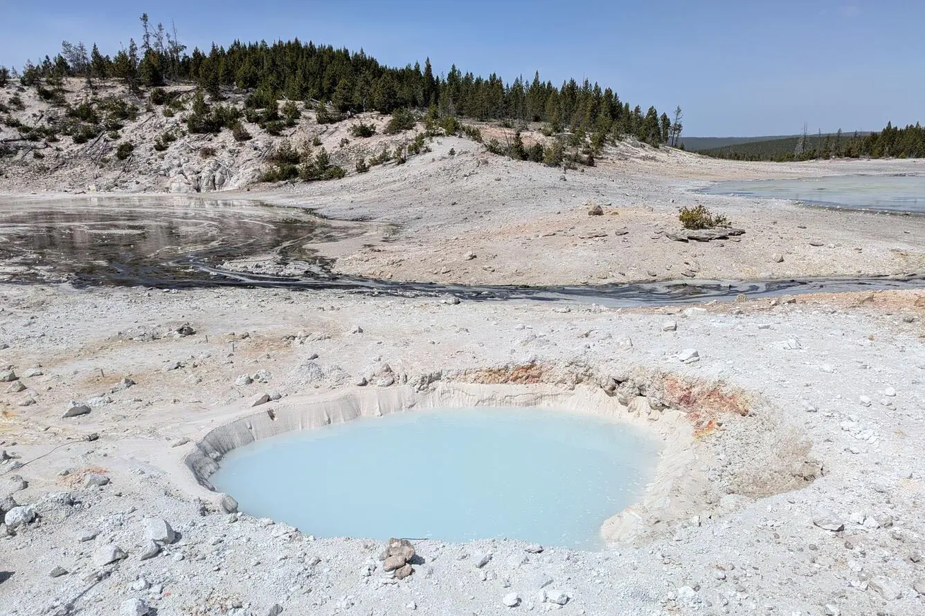 New Yellowstone National Park Geothermal Feature