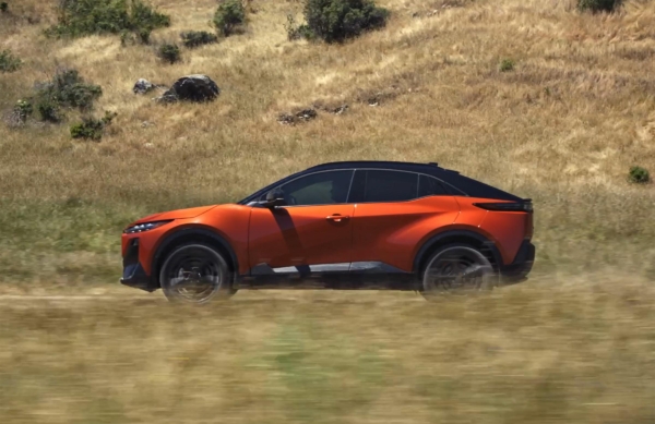 2026 ‘Uncharted’ Takes Subaru in New Electrified Direction