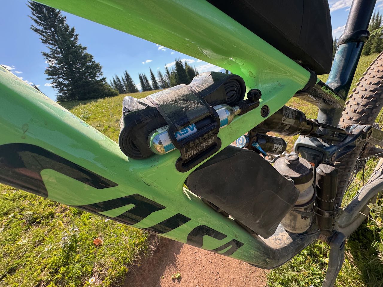 Tool kit mounted on the Salsa Blackthorn 125 frame
