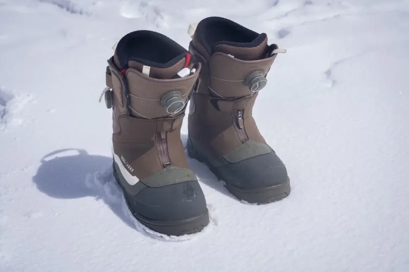 Backcountry Powerhouse With Warmth, Moisture Management, Durability: Vans Viaje Range Snowboard Boots Review 