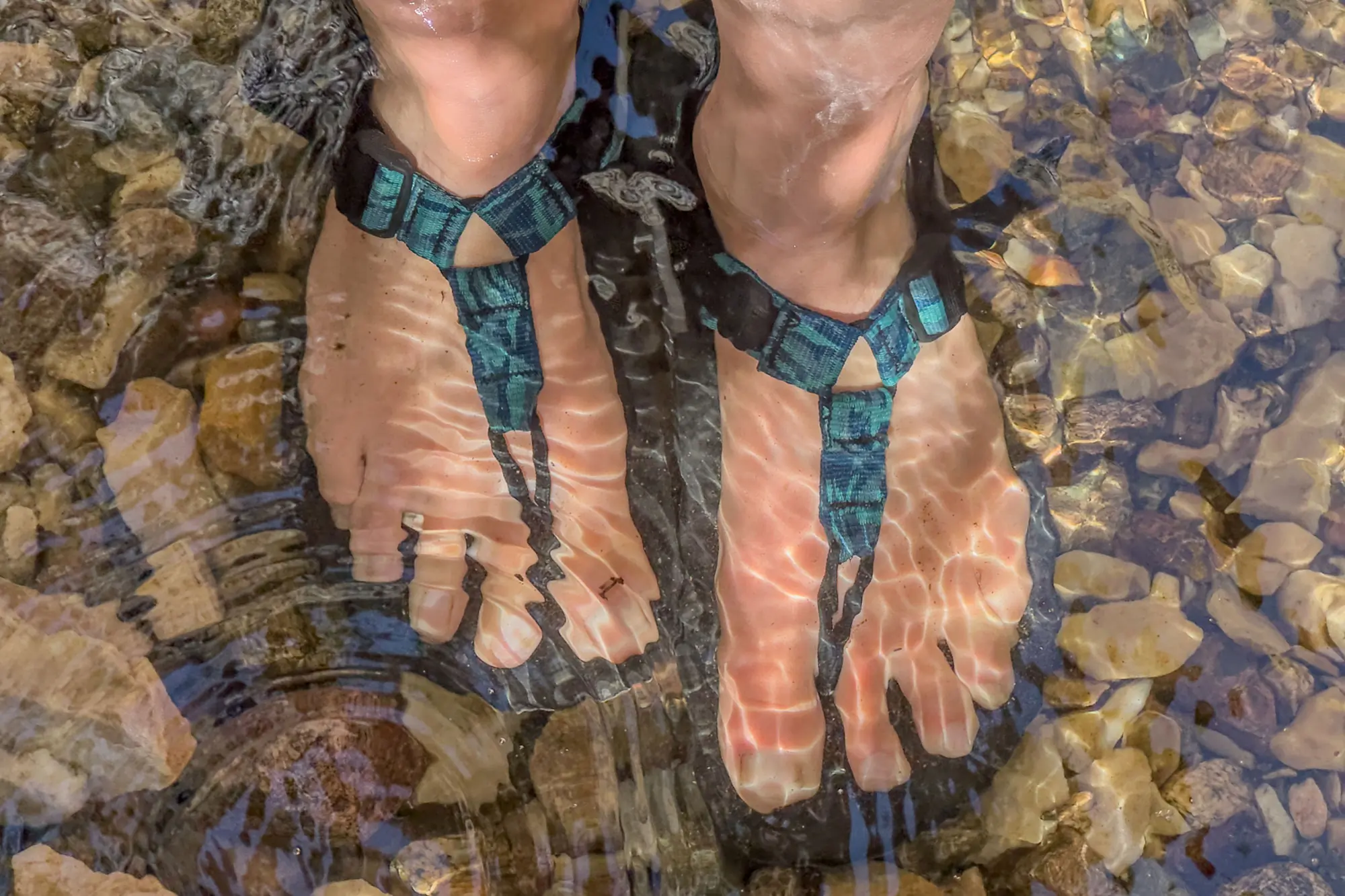 Bedrock Sandals Cairn Evo 3D Pro under water