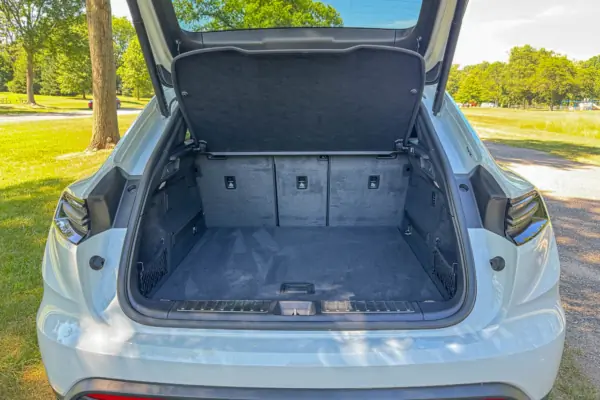 2025 Porsche Macan Electric