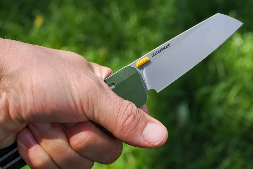 Leatherman Glider in hand