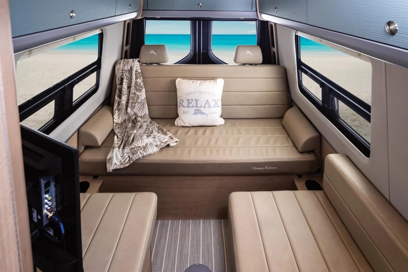 2026 Interstate 24GL Tommy Bahama FTB Overhead