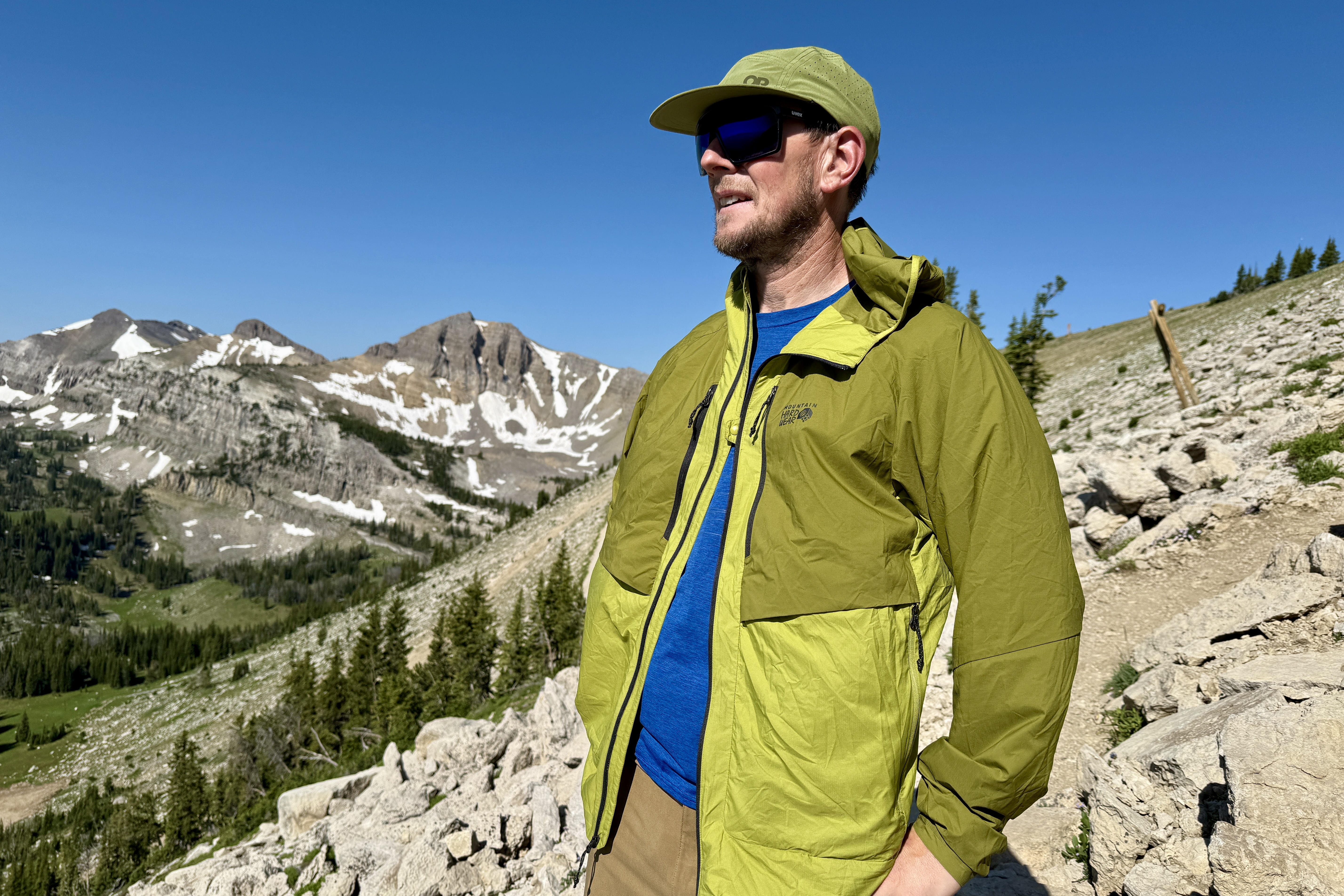 Mountain Hardwear Kor Airshell Hybrid best windbreakers