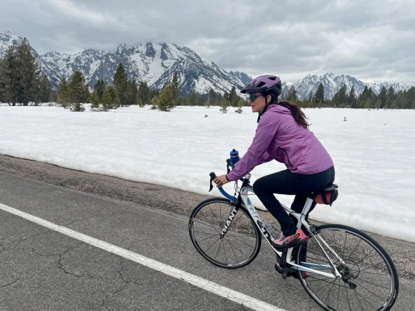 Mountain Hardwear Kor Airshell Hybrid best windbreakers