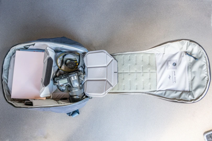 Peak Design Everyday Backpack Zip open