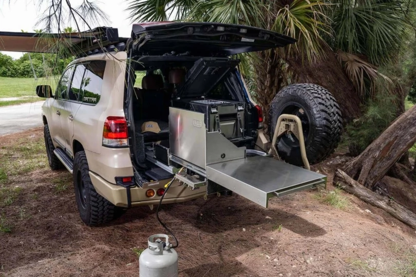 arb-slide-out-camp-kitchen-1045mm