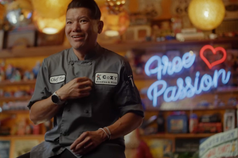 Eat, Run, Love: There’s More Than Food Fueling Chicago’s Marathon Chef