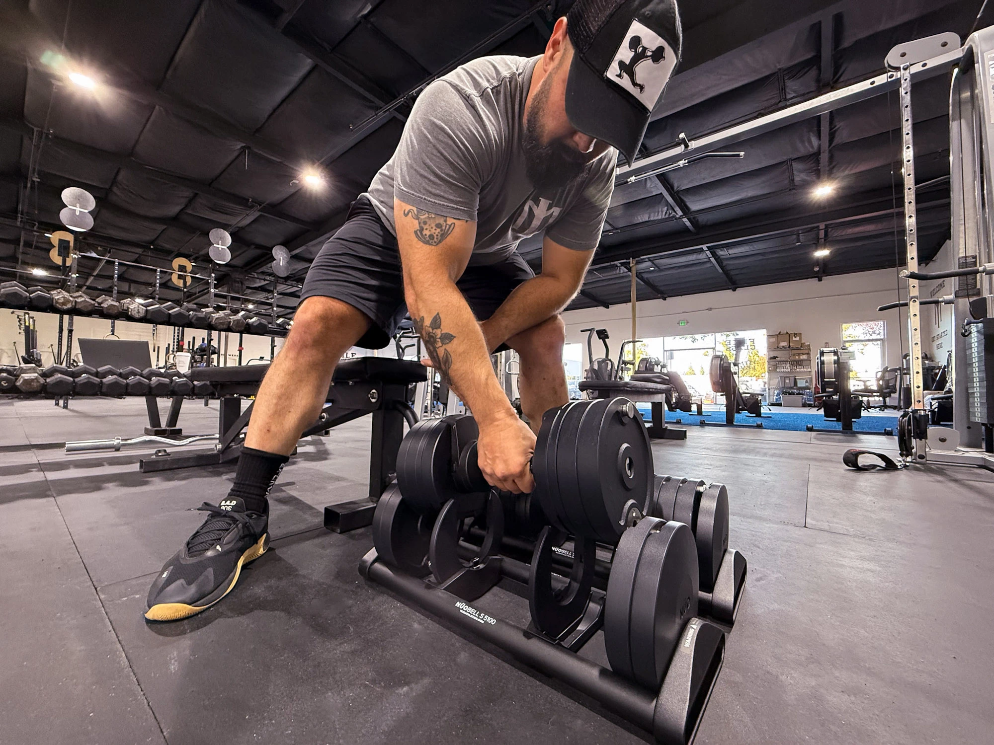 NÜOBELL S 5100 Adjustable Dumbbells Review: An Entire Gym in 2 Square Feet