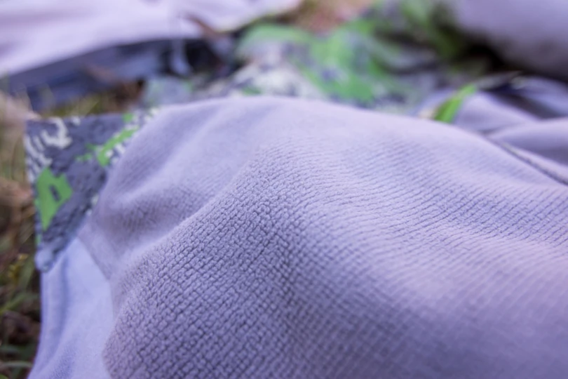 A closeup of the grid fleece interior of the SITKA Stratus 2.0 system