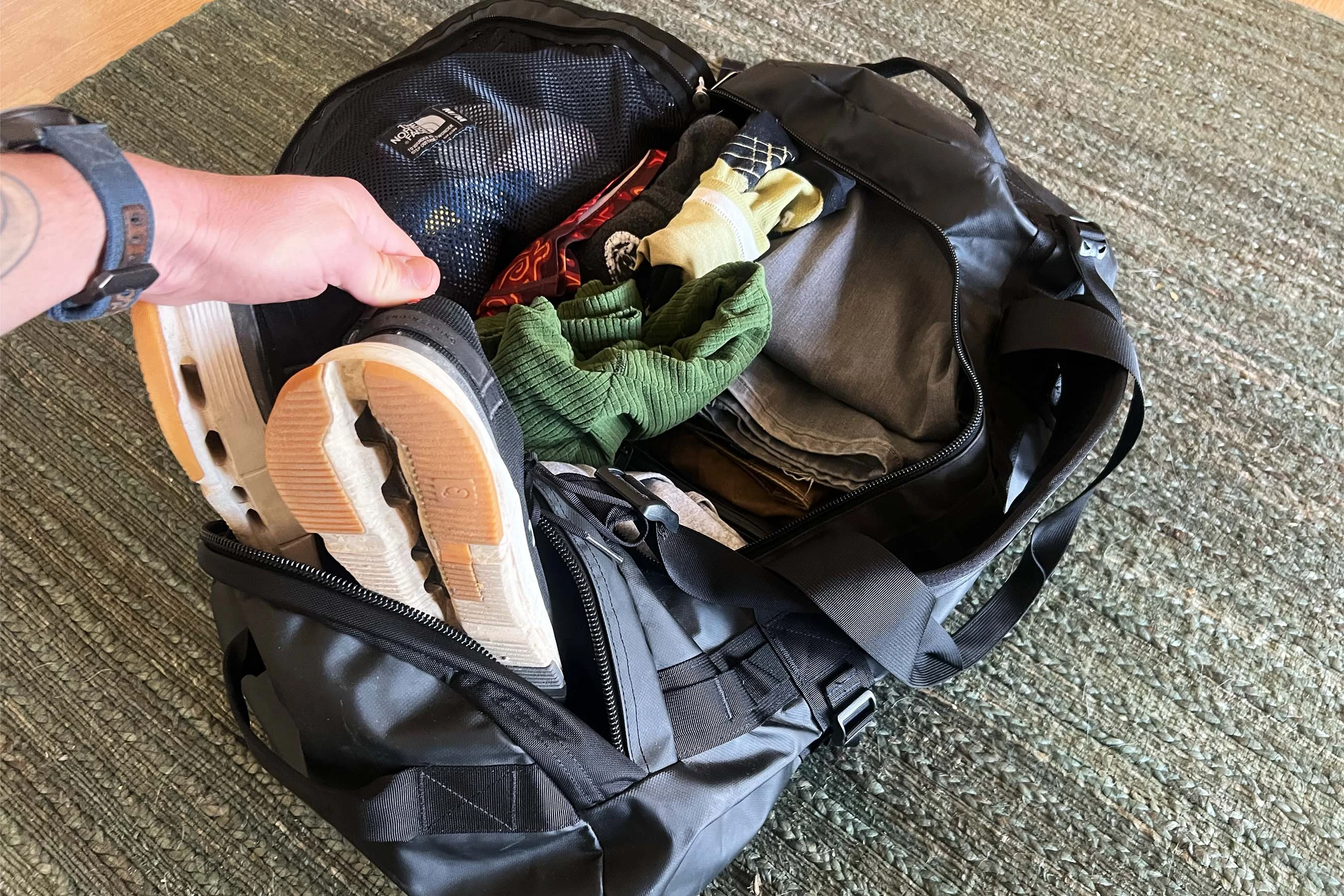 The North Face Base Camp Duffel M Review | GearJunkie Tested