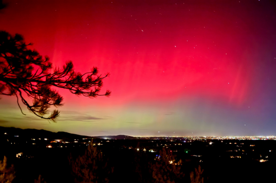 Fire in the Sky: Where to See the Northern Lights Tonight