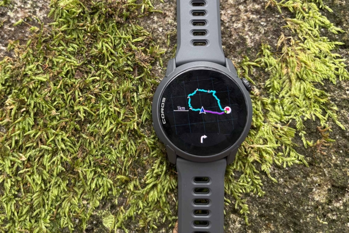 coros pace 4 (close-up moss)