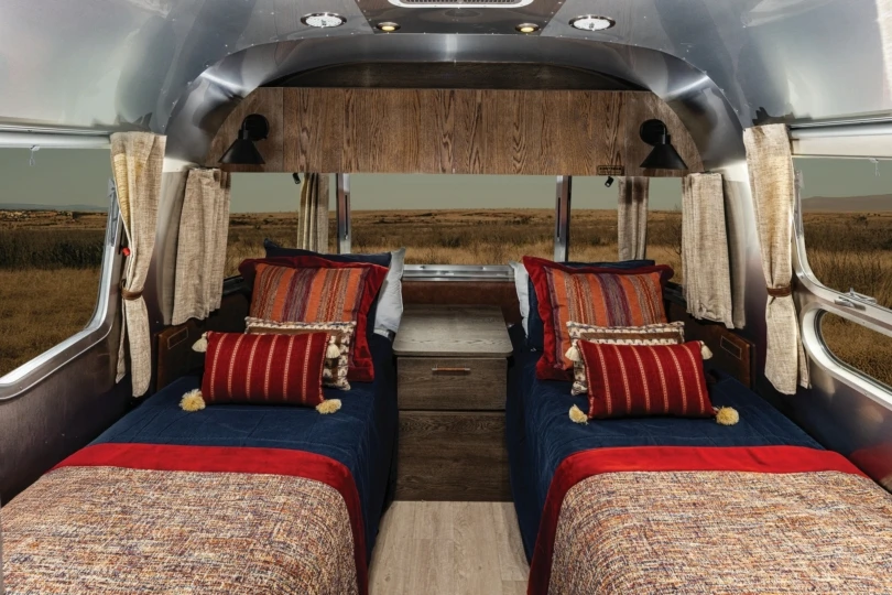 Airstream Stetson 6666