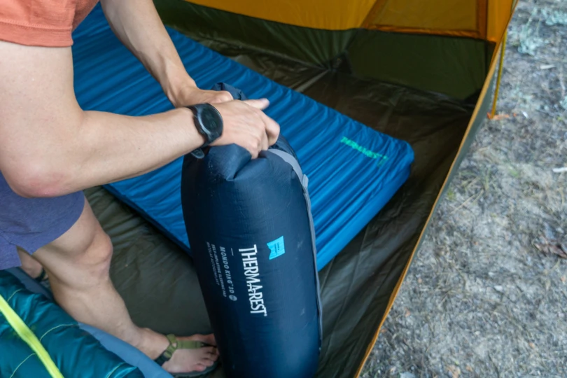 the author uses the pump sack to inflate the mondoking 3d mattress