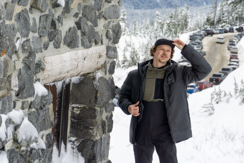 the author tests the nuclei sv parka at a ski area in washington state