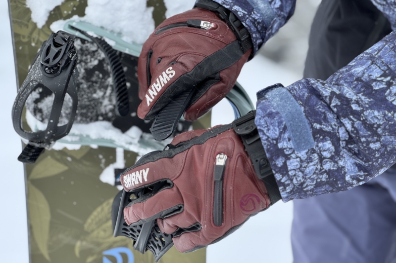 The Best Ski Gloves of 2026