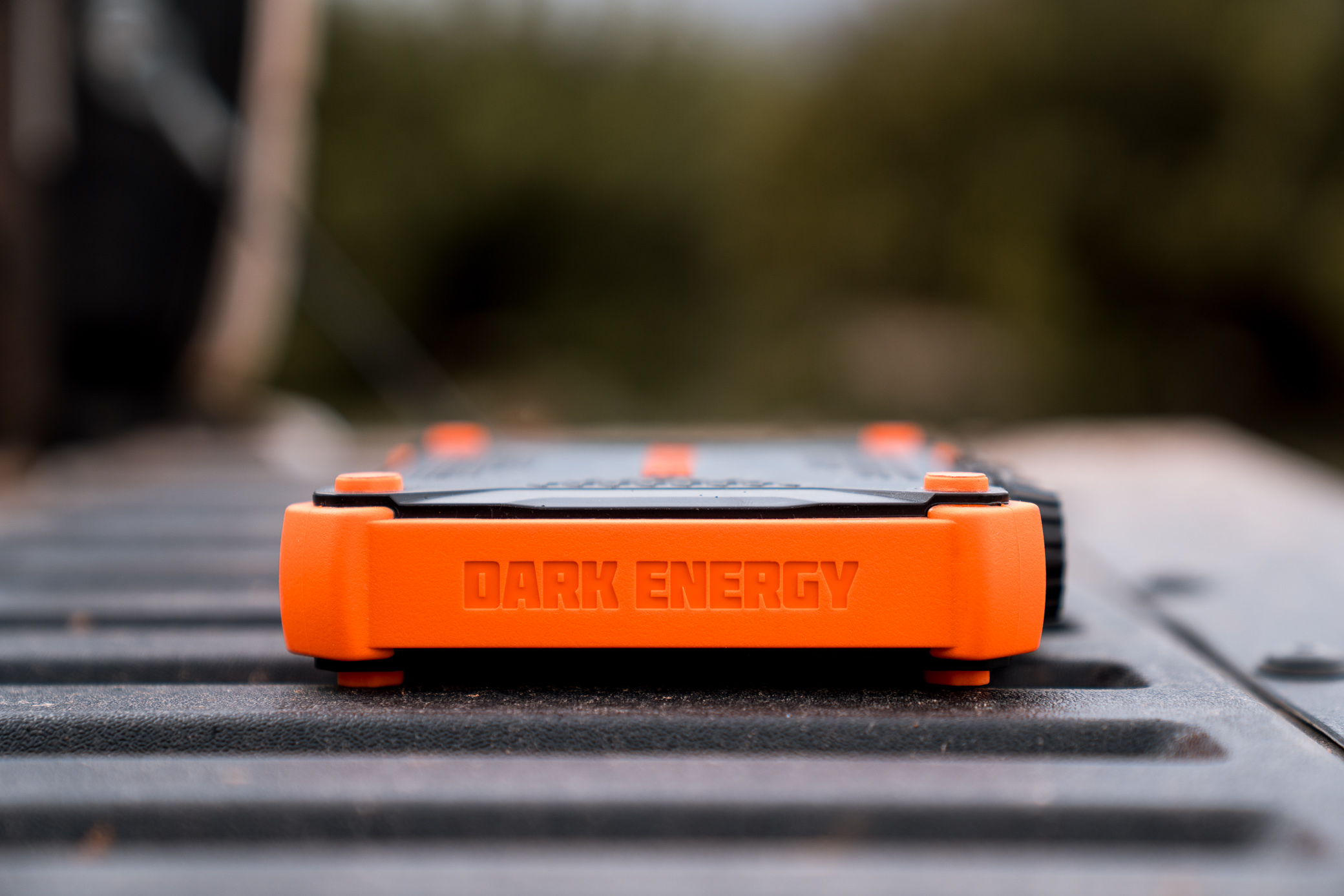A Rugged Battery Bank for Field-Built Workstations: Dark Energy Poseidon XL Review