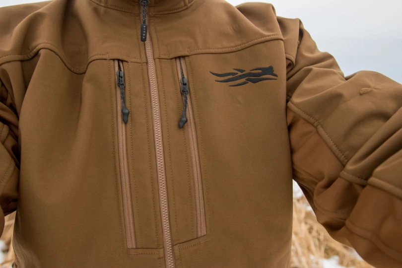 A close up shot of the chest of the SITKA Jetstream jacket.