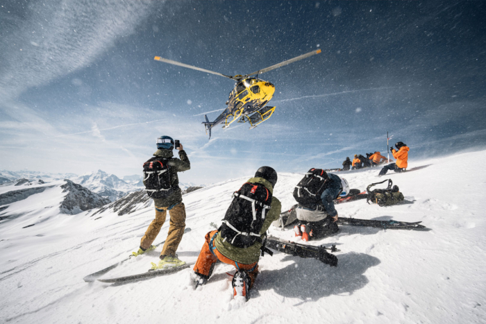 Helicopter paparazzi in Italy: (photo/ ©Yann Allègre - Eleven)