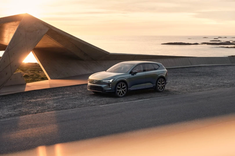 2027 Volvo EX60