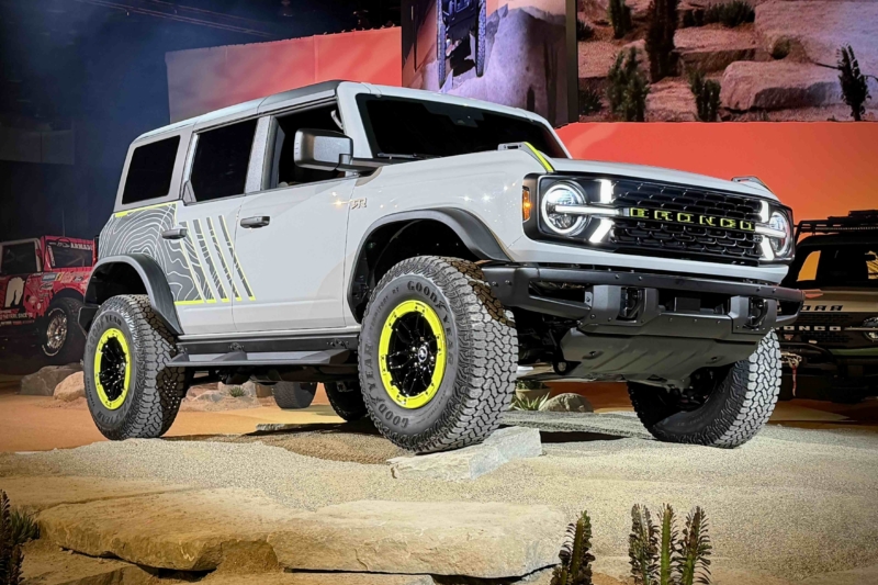 ‘Unapologetically Cool’ Collab: 2027 Ford Bronco RTR