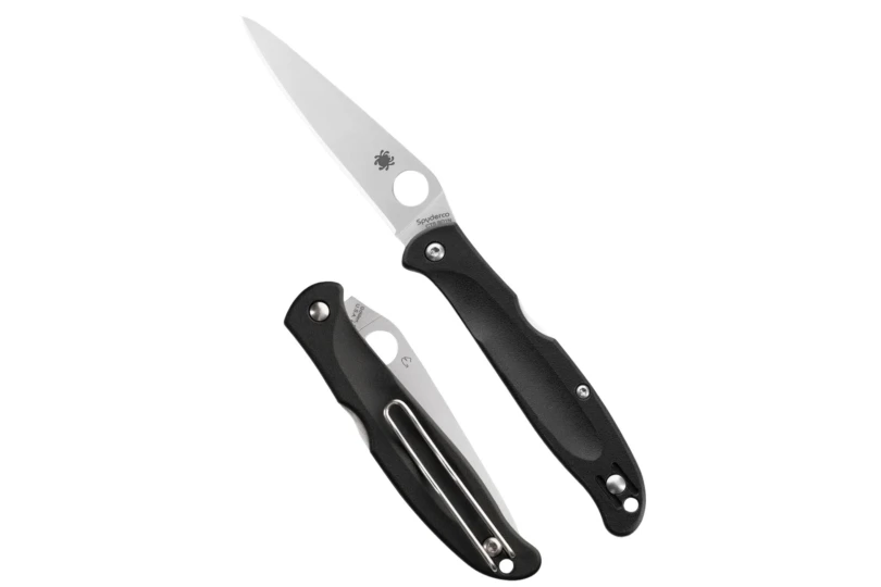 The Spyderco Charisma , one of the lightest knives of SHOT Show 2026