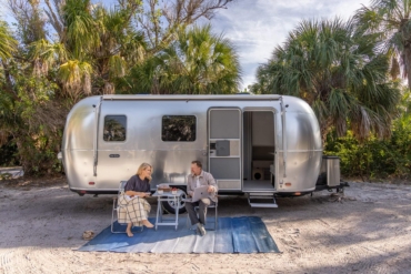 Airstream World Traveler 22RB