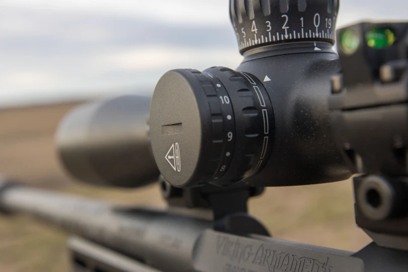 The adjustment knobs on the Zeiss Conquest V4 riflescope.