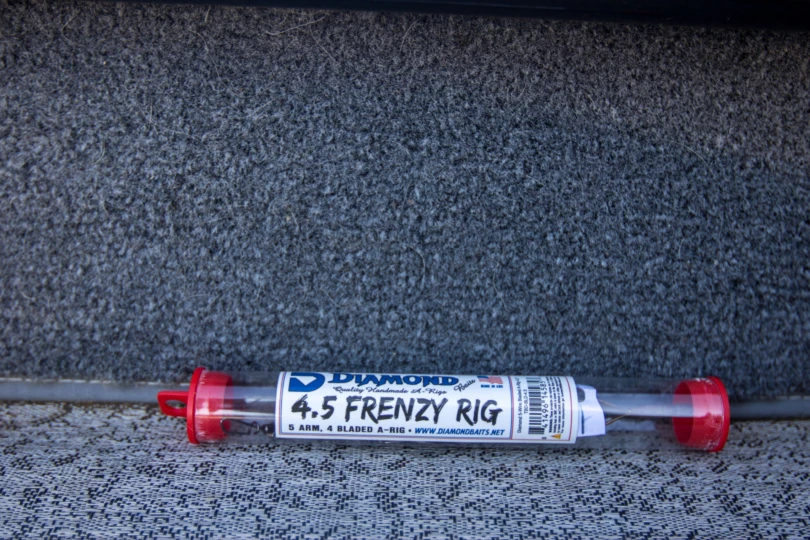 The Diamond "Frenzy Rig" A rig in the tube.