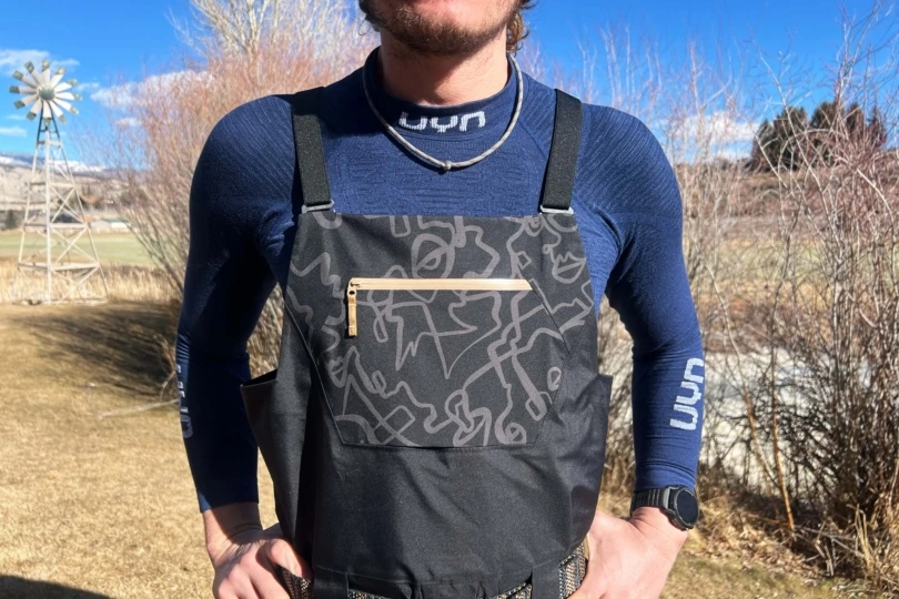 Man wearing UYN Baselayers under a hoody