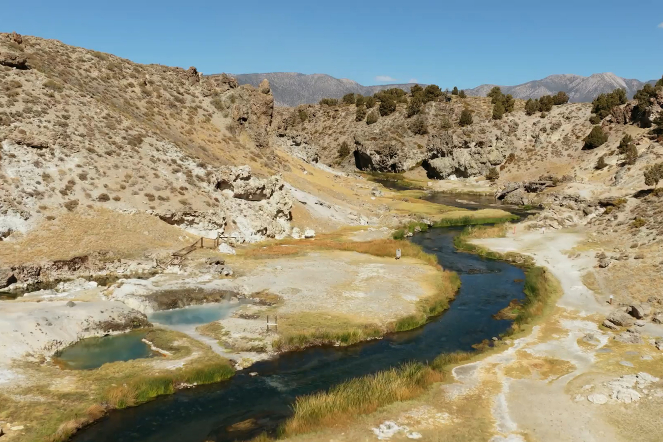 See the Appeal of Mammoth Lakes Through These 4 Geological Sites