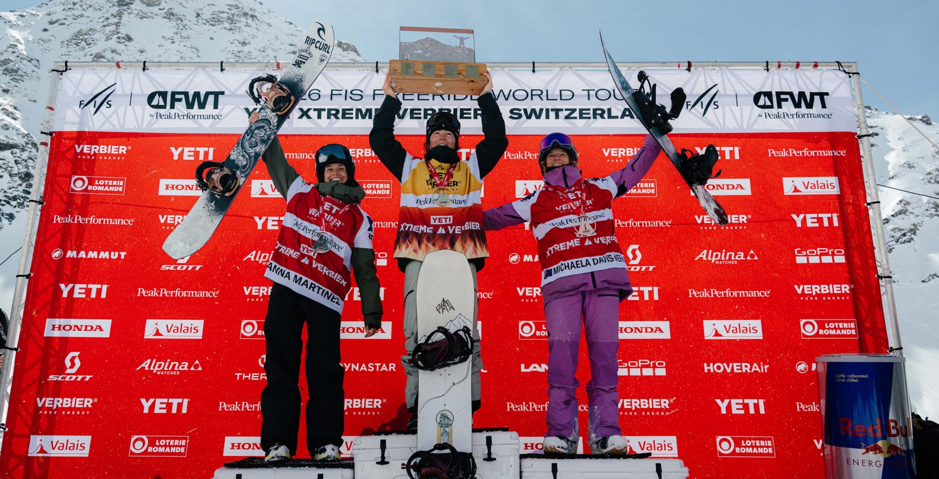 mia jones at the freeride world tour