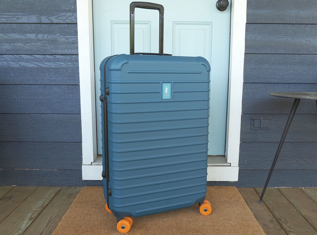 cotopaxi coraza suitcase