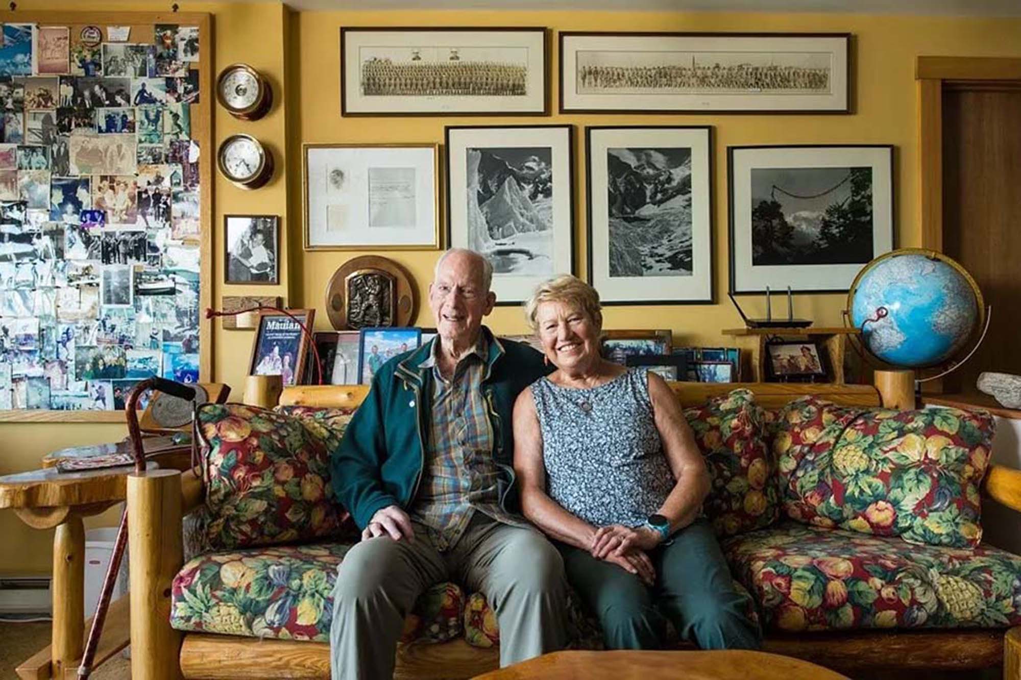 jim whittaker and wife dianne roberts