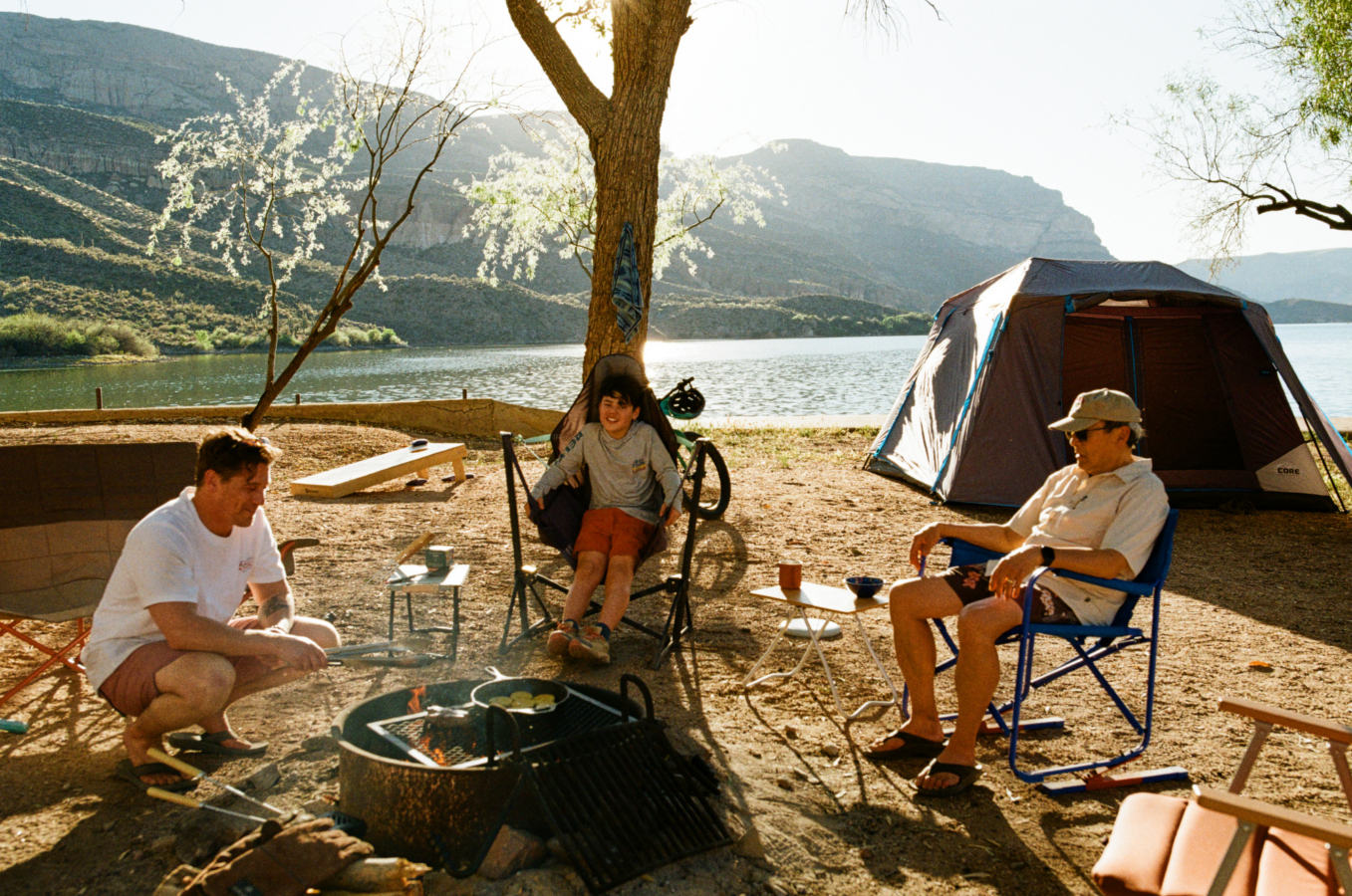 Car Camping Gear to Embrace Outdoor Comfort