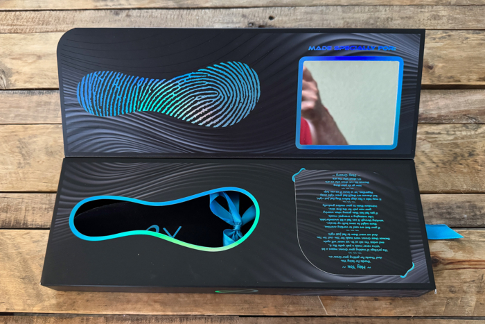 Open Groov insole packaging with custom footbed and printed insert