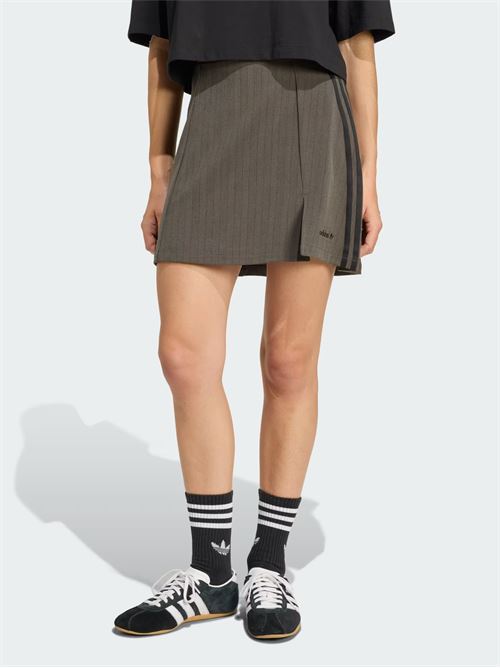 GONNA ADIDAS | JY3516UNI