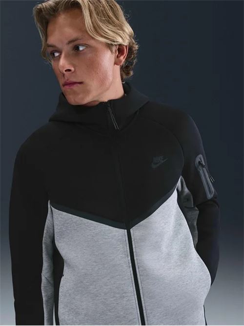 FELPA TECH NIKE | HV0949011